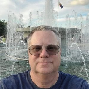 Meet your Posher, Gary